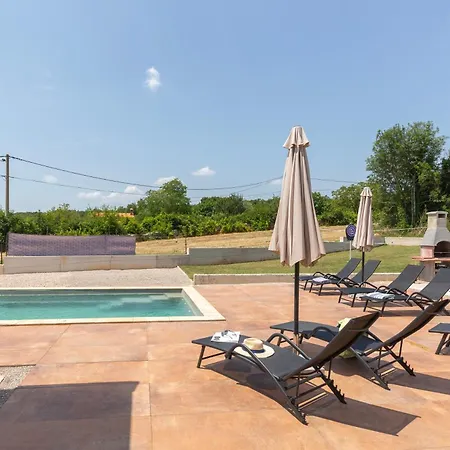 Xenia A Energy Efficient Villa Labin (Istria)